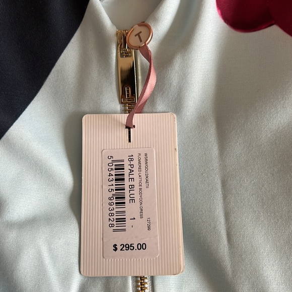 TED BAKER LONDON KAETII FLOWERED LATTICE BODYCON DRESS WITH LEATHER BELT - Picture 6 of 6